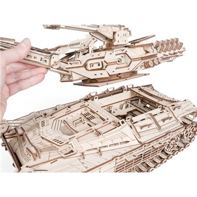 Сборная модель из дерева - танк «Хищник», стреляет пулями, ездит