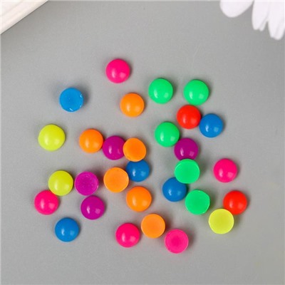 Топсы для творчества пластик "Разноцветные кружочки" глянец набор 30 шт 0,6х0,6 см