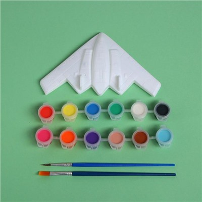 Набор для творчества «Раскрась самолёт», краска 12 цветов, кисть