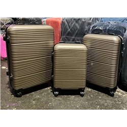 Комплект чемоданов 1789301-5