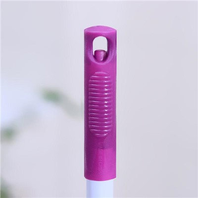 Швабра для мытья пола плоская Доляна, металлическая ручка 125 см, насадка микрофибра 40×15 см, цвет сиреневый