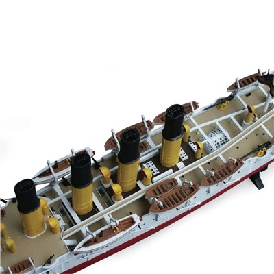 Модель для сборки "Крейсер "Варяг" 1:350 (9014ПН, "ZVEZDA") клей и краски в комплекте