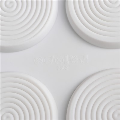 Форма для муссовых десертов и выпечки Доляна «Гипноз», 30×17,5×0,5 см, 6 ячеек, d=7,7 см, цвет белый