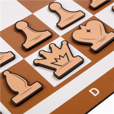 Демонстрационные шахматы "Время игры" на магнитной доске, 32 шт, поле 60 х 60 см, коричневые